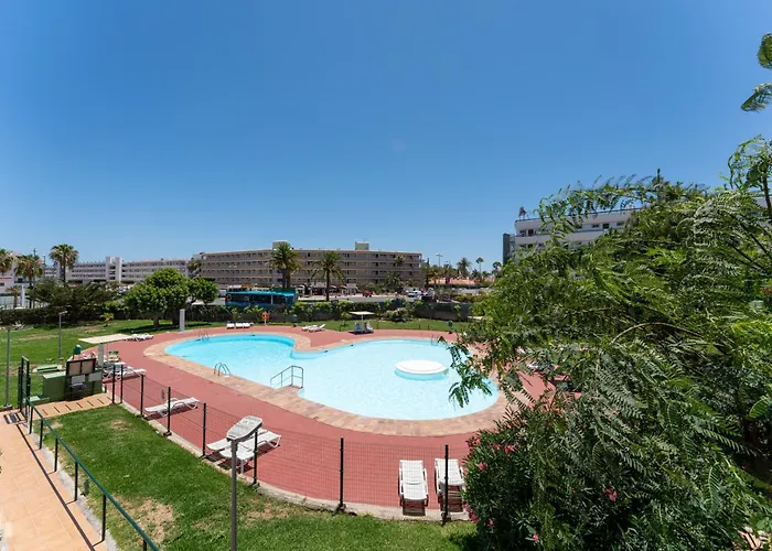 Apartment Garden View Iguazu 3 Near Yumbo *